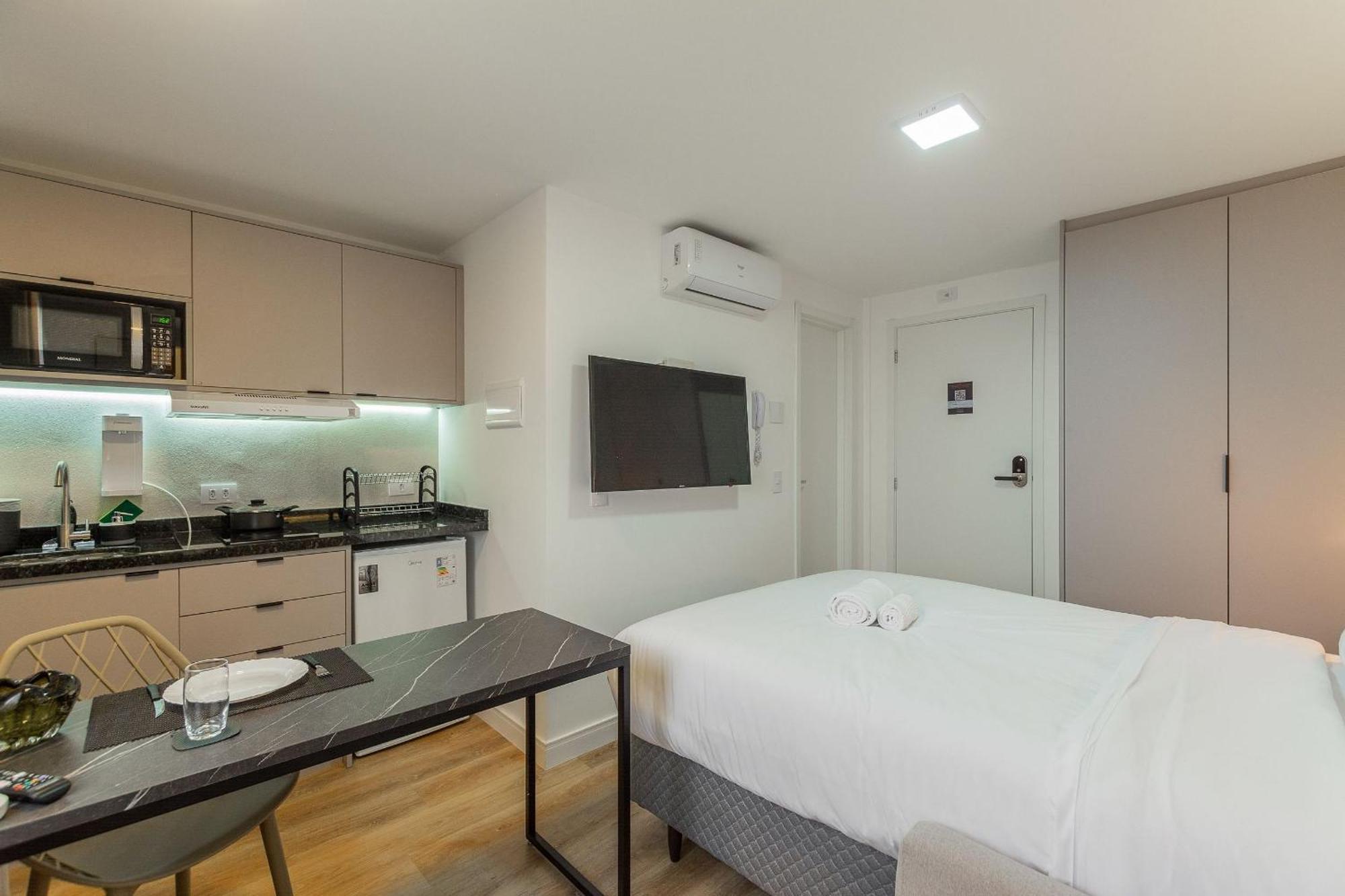 Easy Life Campus Puc By Xtay: Sua Moradia Em Curitiba