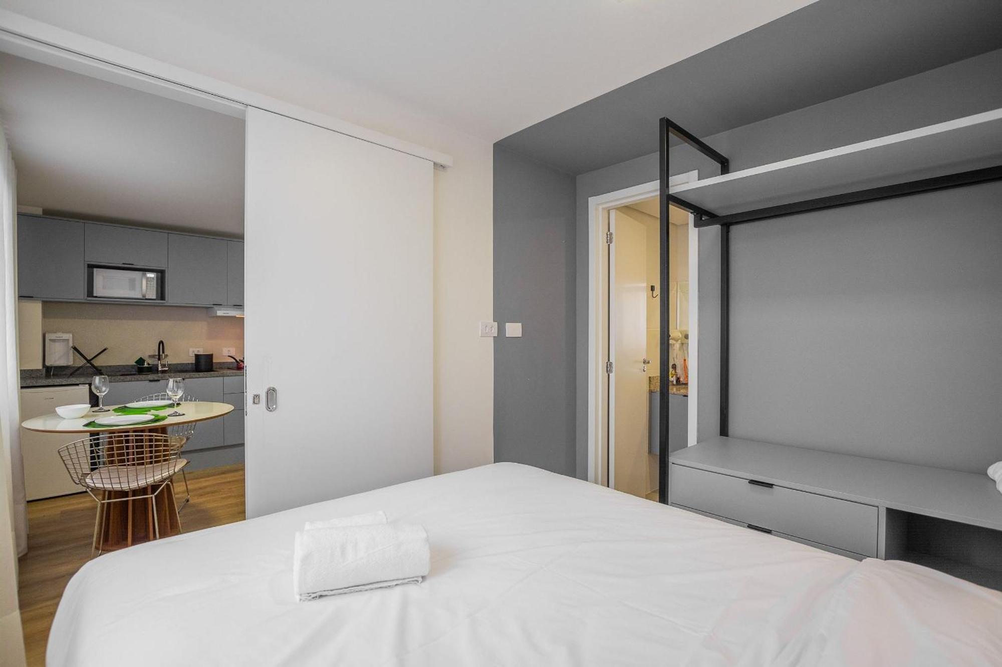 Easy Life Campus Puc By Xtay: Sua Moradia Em Curitiba