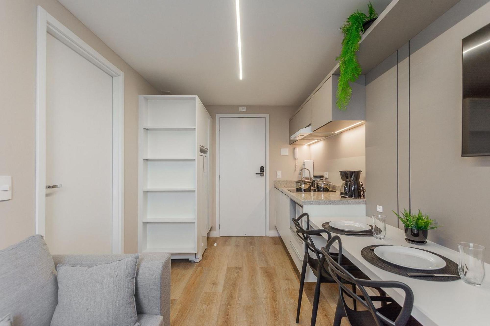 Easy Life Campos Puc By Xtay - Conforto Em Curitiba, A Poucos Minutos Do Teatro Paiol E Do Mercado Municipal Holiday home