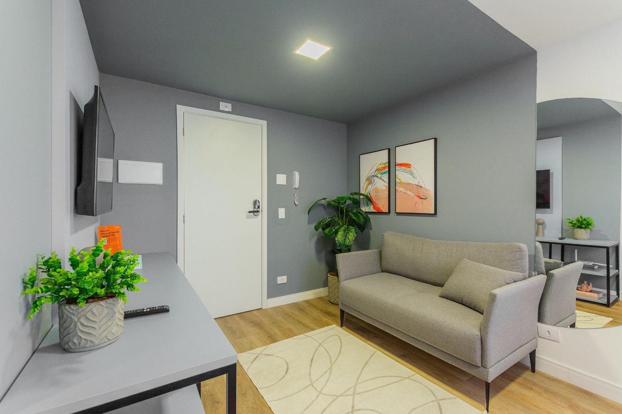 Easy Life Campus Puc By Xtay: Sua Moradia Em * Curitiba