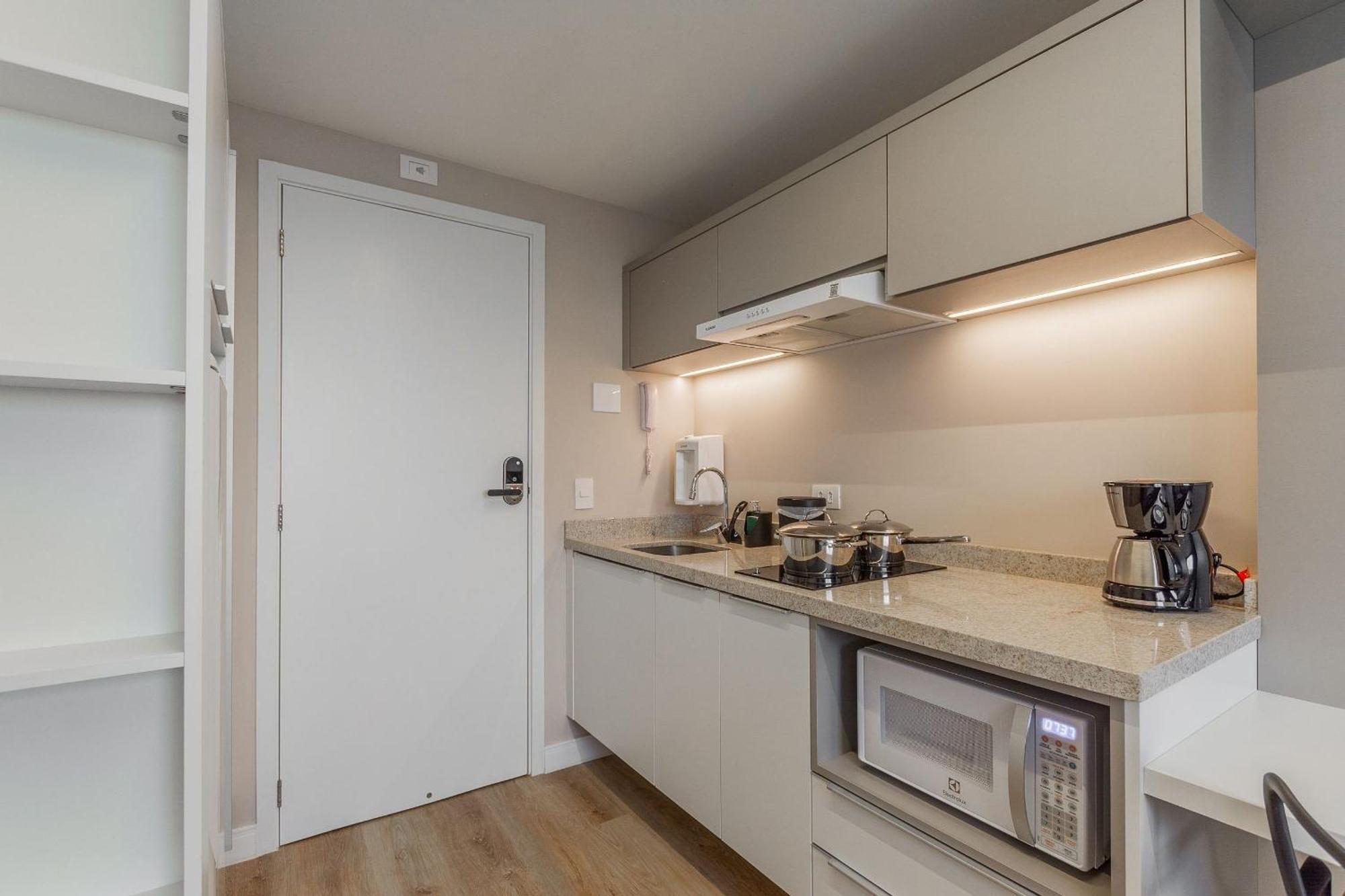 Easy Life Campos Puc By Xtay - Conforto Em Curitiba, A Poucos Minutos Do Teatro Paiol E Do Mercado Municipal Holiday home *