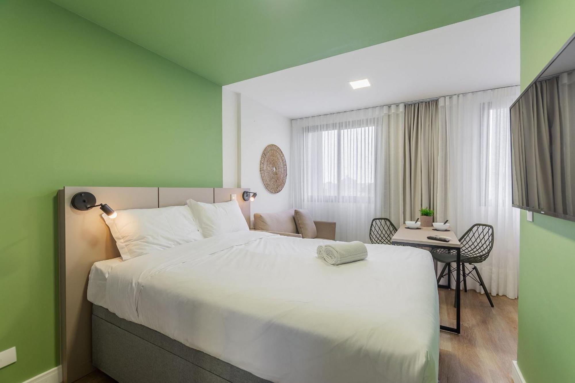 Easy Life Campos Puc By Xtay - Conforto Em Curitiba, A Poucos Minutos Do Teatro Paiol E Do Mercado Municipal Holiday home
